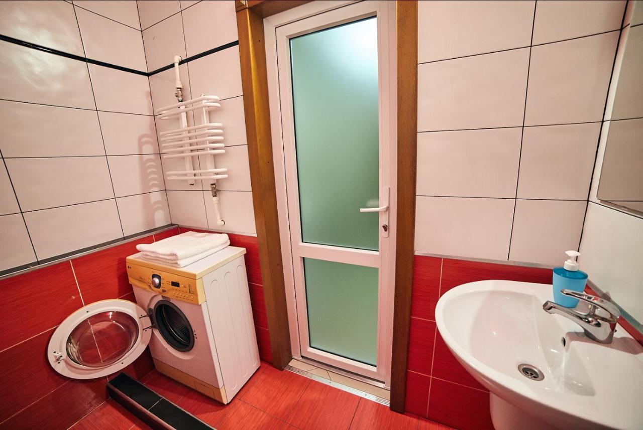 Center Сozy Appartement Vinnytsja Buitenkant foto
