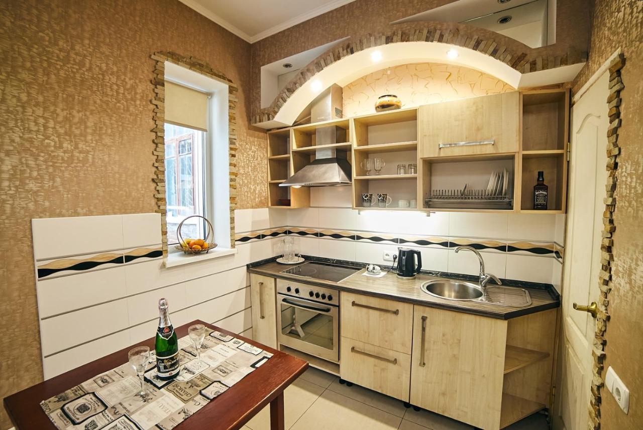 Center Сozy Appartement Vinnytsja Buitenkant foto
